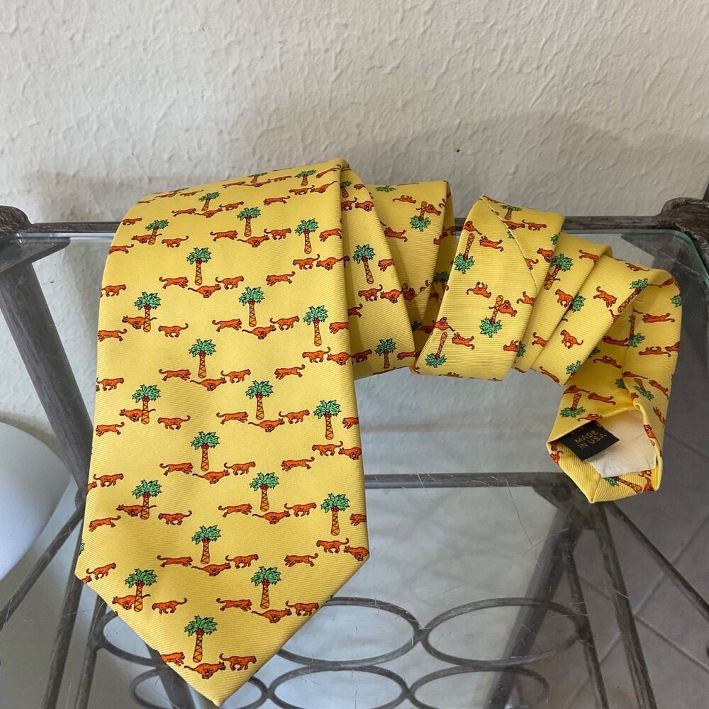 PETER BLAIR Men's Silk Classic Necktie USA Tiger/ palm trees yellow